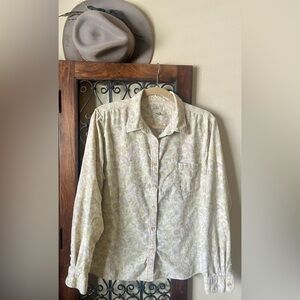 L. L. Bean Women Long Sleeved Button Up Pastel Paisley Corduroy Shirt Size XL